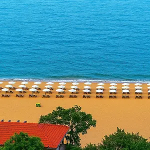 Palm Hotel